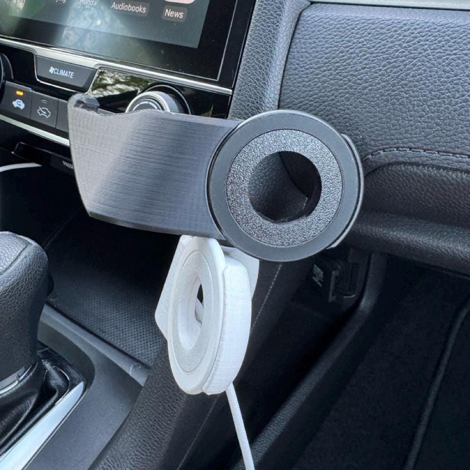 MagSafe 10th Gen Honda Civic Phone Mount Driver Facing on Passenger Trim